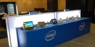 Devices-on-Display-at-tech-Intel-Mobility-Roadshow
