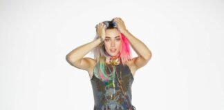 Womens Campaign_Chloe Norgaard_2014_Knockout_Floral_S5AVGM-395_310