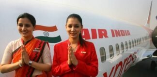 Air India air hostesses, wear their new uniform atop the Air India flight, during the delivery of the Boeing 737-800 Commercial Jetliner for Air India in New Delhi, 06 November 2006. Air India celebrated the delivery of the first of its planned order of 68 Boeing jetliners, the Boeing Next Generation 737-800 Commercial Jetliner, at the Indhira Gandhi International Airport.