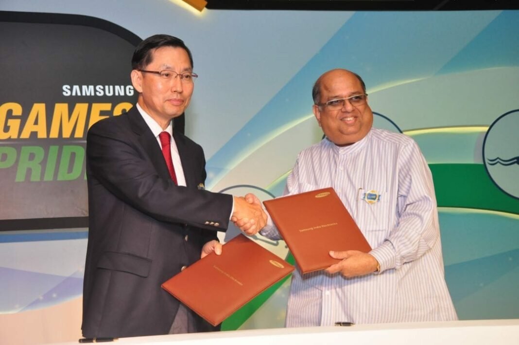 B.D Park, President & CEO, Samsung South West Asia and N. Ramachandran, President ,Indian Olympic Association signing an MOU announcing Samsung as the Official Partner – Asian Games 2014 for the Indian Contingent B.D Park, President & CEO, Samsung South West Asia and N. Ramachandran, President ,Indian Olympic Association signing an MOU announcing Samsung as the Official Partner – Asian Games 2014 for the Indian Contingent