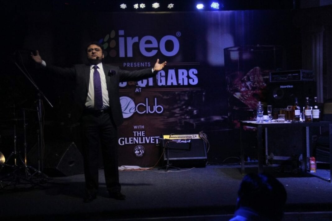scotch connoisseur Sandeep Arora at Ireo Le Club scotch connoisseur Sandeep Arora at Ireo Le Club