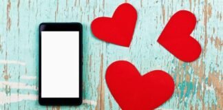 Valentines day smartphone offers