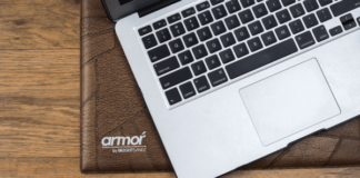 Brightsandz Armoŕ