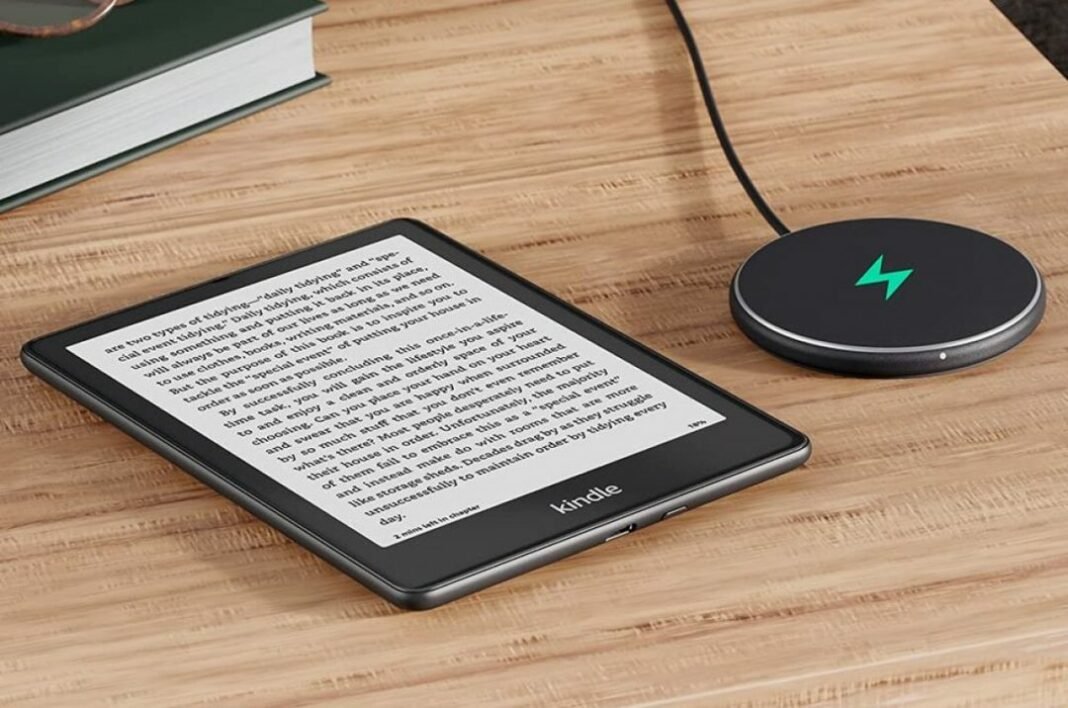 Amazon Unveils the Next Generation Kindle Paperwhite and New Kindle Paperwhite Signature Edition Amazon Unveils the Next Generation Kindle Paperwhite and New Kindle Paperwhite Signature Edition