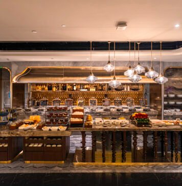 Business Class Buffet Area